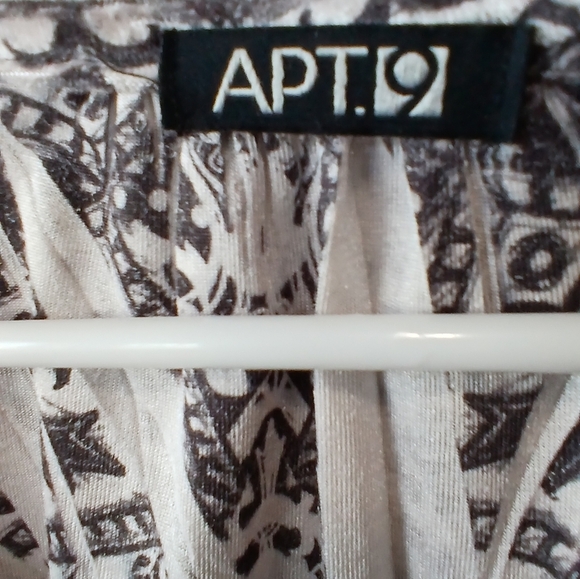 Apt. 9 Black & White Graphic Velvet Tunic Women's Size 3X Whimsygoth Office - Picture 3 of 6